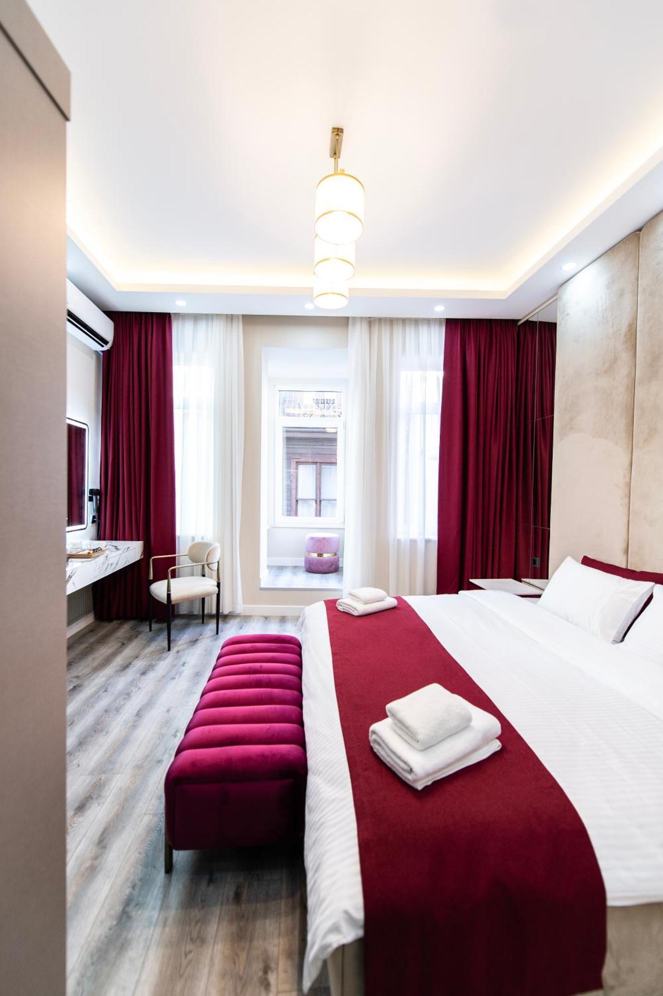 Hidden Pearls Boutique Hotel *